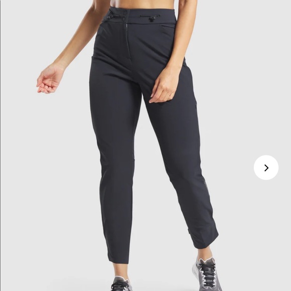 Gymshark venture joggers - Picture 1 of 2